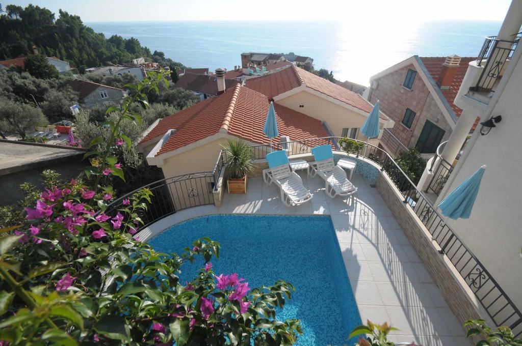Apartments Leut Sveti Stefan Exteriör bild